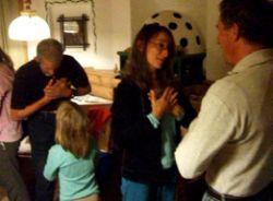 2013-08-13 Friedrich Hahn und seine "Tänze des universellen Friedens"